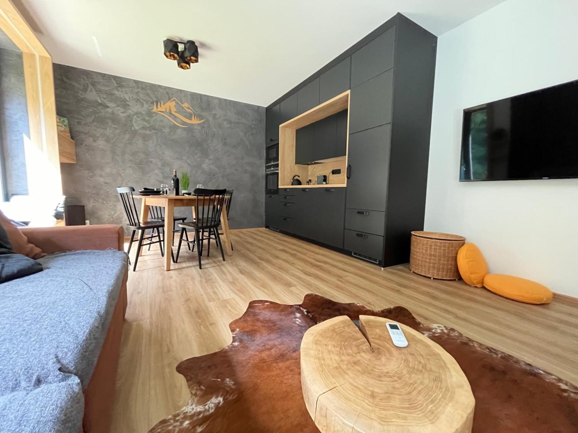 Apartman Herlikovice 303 브르흘라비 외부 사진